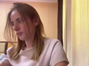Cam4 Watch Live Sex Cams of RobertoMaaske