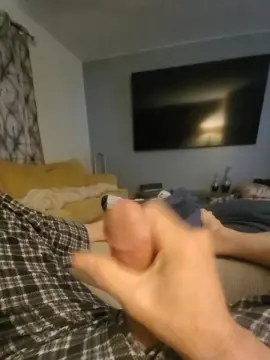 Cam4 Free Live Porn of badboyiam19