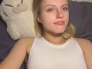 Cam4 Free Live Porn of SuWangerin