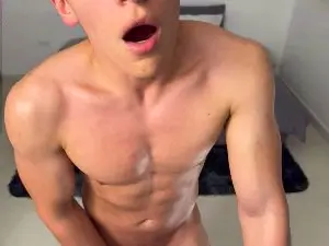 Cam4 Private Sex Chat of Maxxi_Lancaster