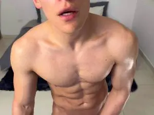 Cam4 Watch Live Sex Cams of Maxxi_Lancaster