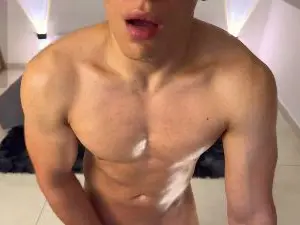Cam4 Live Sex Cam of Maxxi_Lancaster