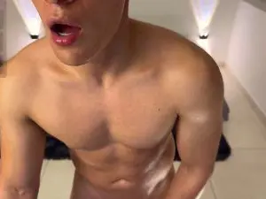 Cam4 Watch Live Sex Cams of Maxxi_Lancaster