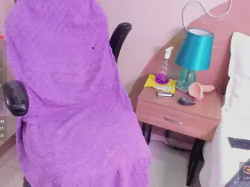 Cam4 Nude Webcam of Enrrixxx