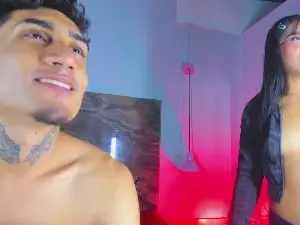 Cam4 Live Sex of StrikeandSweet