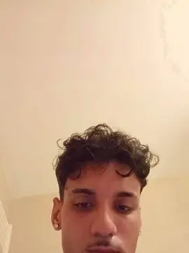 Cam4 Free Live Porn of munir19001