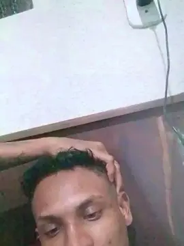 Cam4 Nude Webcam of KEVINCRIA