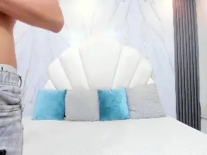 Cam4 Nude Webcam of hoot_booys_