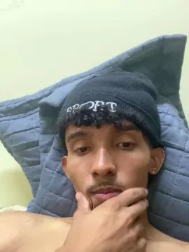 Cam4 Nude Webcam of MavyFelipe