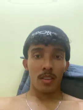 Cam4 Free Porn Cam of MavyFelipe