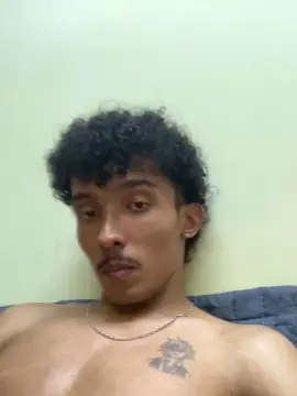 Cam4 Free Porn Cam of MavyFelipe