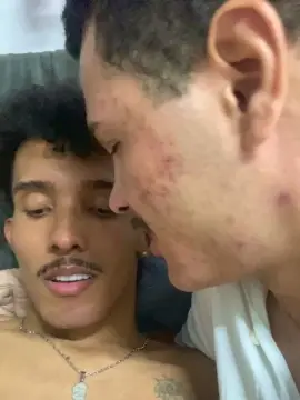 Cam4 Live Sex of MavyFelipe