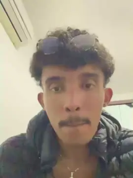 Cam4 Live Porn of MavyFelipe