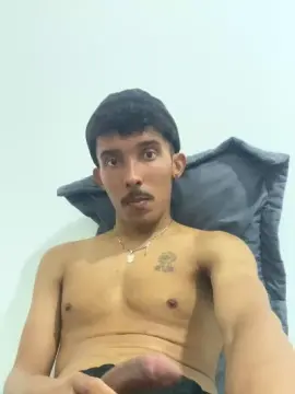 Cam4 Watch Live Sex Cams of MavyFelipe