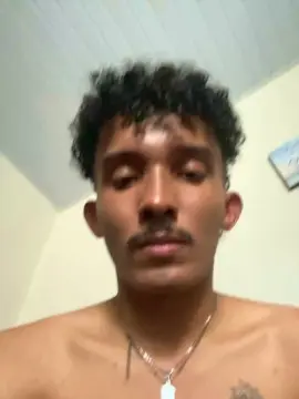 Cam4 Live Sex of MavyFelipe