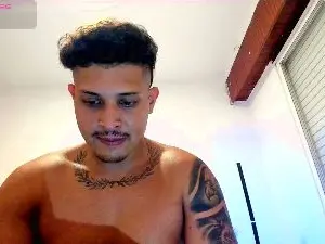 Cam4 Free Live Porn of JohanSmith__