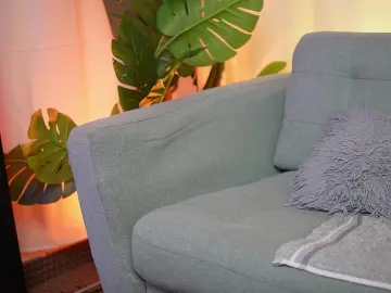 Cam4 Live Sex of KayleeSmoke