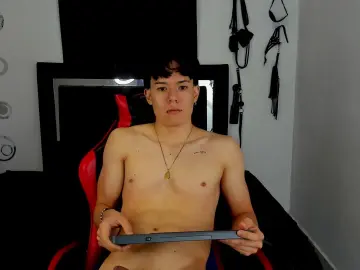 Cam4 Private Sex Chat of Kenai_Lavis