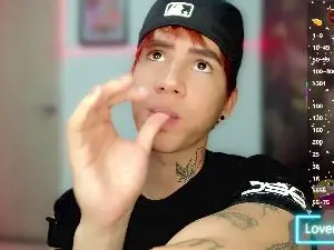 Cam4 Free Live Porn of Tayson_Rivers