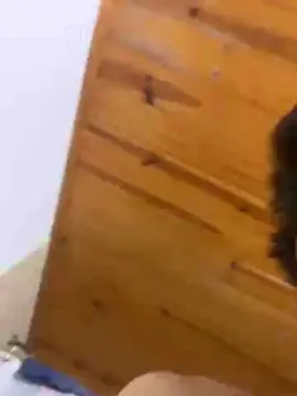Cam4 Free Live Porn of lobito071