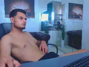 Cam4 Live Porn of MalakaiFrost