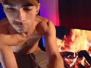Cam4 Free Live Porn of Sexylatinogay