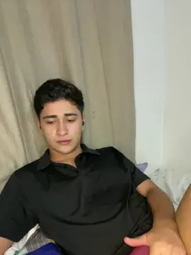 Cam4 Sex Chat of Tavinh067