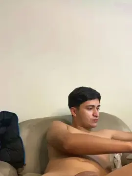 Cam4 Adult Webcams of Tavinh067