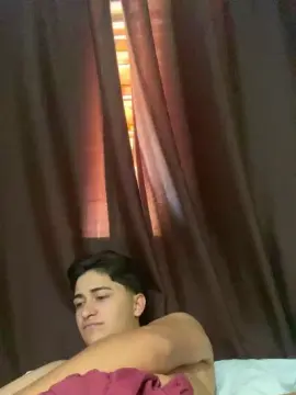 Cam4 Live Sex Cam of Tavinh067