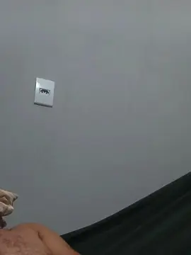 Cam4 Private Sex Chat of Juvenil32