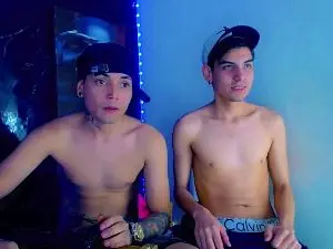 Cam4 Live Sex of TheShamefulBoys