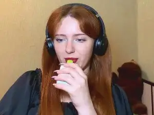 Cam4 Live Porn of JoyaLevister