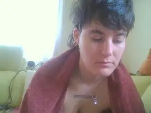 Cam4 Adult Video Chat of Missnaughty33