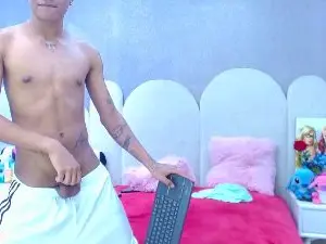 Cam4 Adult Webcams of partyduoboys