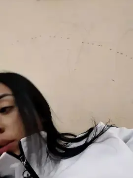 Cam4 Live Sex of anny074