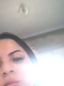 Cam4 Live Porn of a_juhzinha00