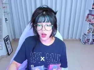Cam4 Live Sex Cam of misshoneyxxx