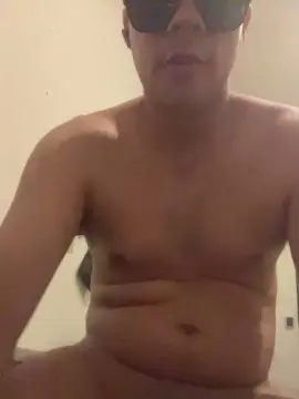 Cam4 Live Porn of HornyMztBoee