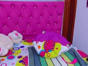 Cam4 Adult Webcam of ximena_ruiz18