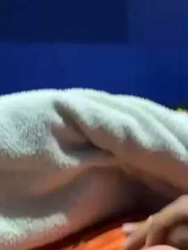 Cam4 Live Sex Cam of Eltelo