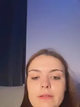 Cam4 Live Sex Cam of CoupleLyon69
