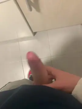 Cam4 Sex Chat of Alexitwink19