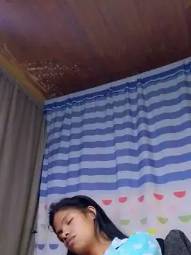 Cam4 Sex Cam of Lyanah1