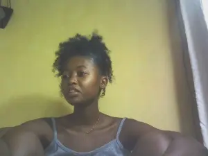 Cam4 Free Live Porn of Stella455