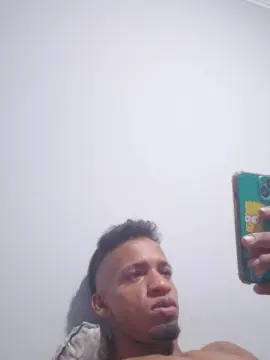 Cam4 Live Porn of Chjunior