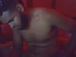 Cam4 Watch Live Sex Cams of henriique