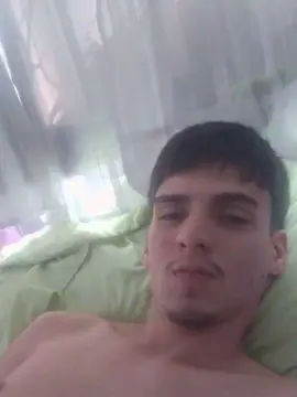 Cam4 Free Live Porn of luanderson87