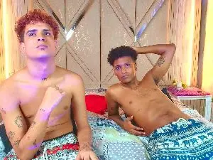 Cam4 Private Sex Chat of Exotic_boysxx