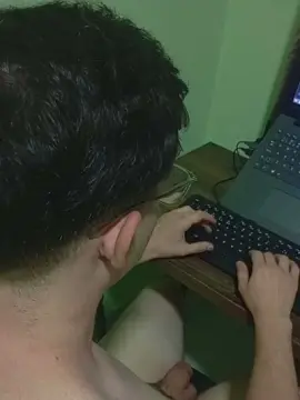Cam4 Watch Live Sex Cams of gabrielSigiloso