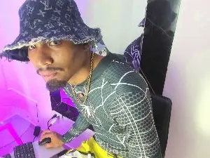 Cam4 Sex Chat of rpoolrboy
